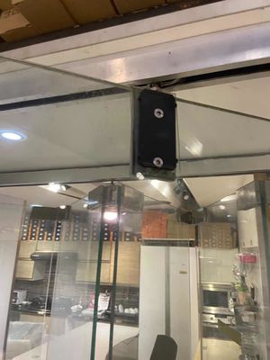 Schiebeglas aus Edelstahl