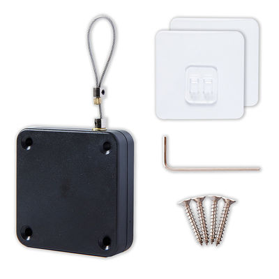 800G 1000G Schwarz-Weiß ABS Multifunktions-Punch-freier Türschließer mit 44*44*1,6cm Größe