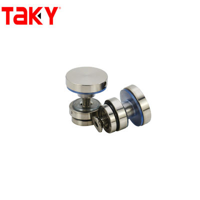 Glasrahmenlose Schiebetüren für Duschen in minimalistischem Design mit einer Dicke von 10 mm